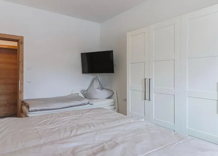 Almblick * Brixen im Thale